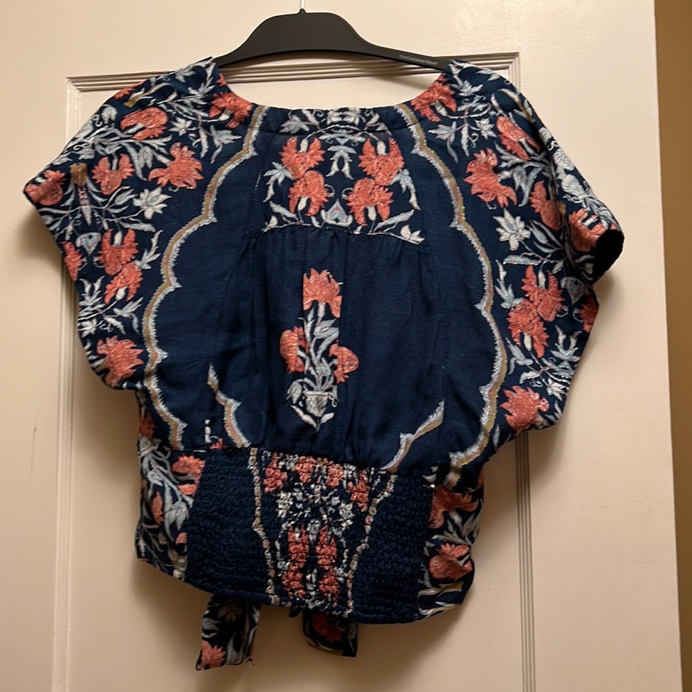 Free people v neck cotton floral blouse